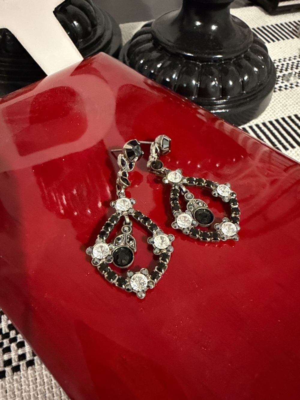 Sorrelli Black and Clear Teardrop Crystal Dangle Earrings